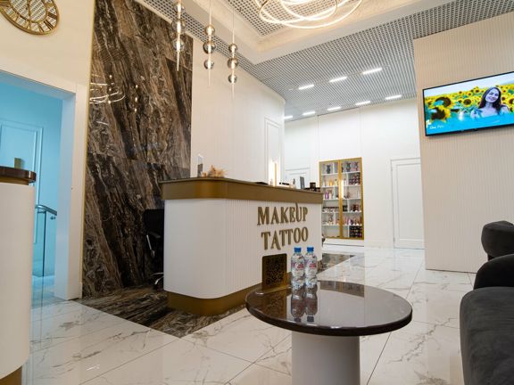 Мэйкап Тату, интерьер