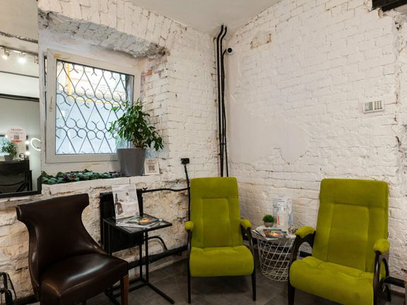 Meyzer Tanning Atelier, интерьер