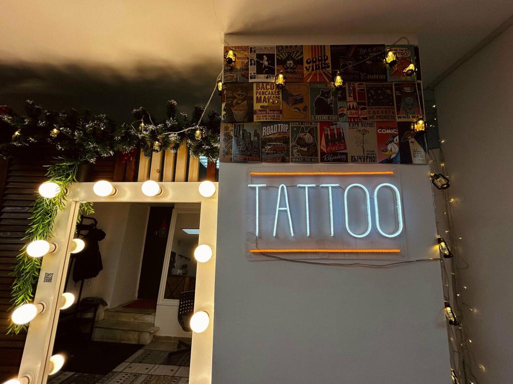 Mini Tatts, интерьер