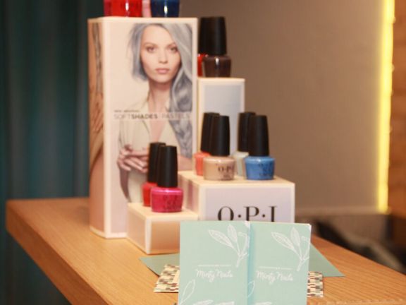 Minty Nails, интерьер