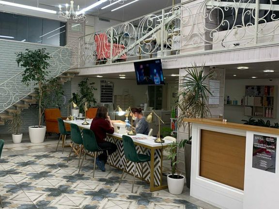 Miras, интерьер