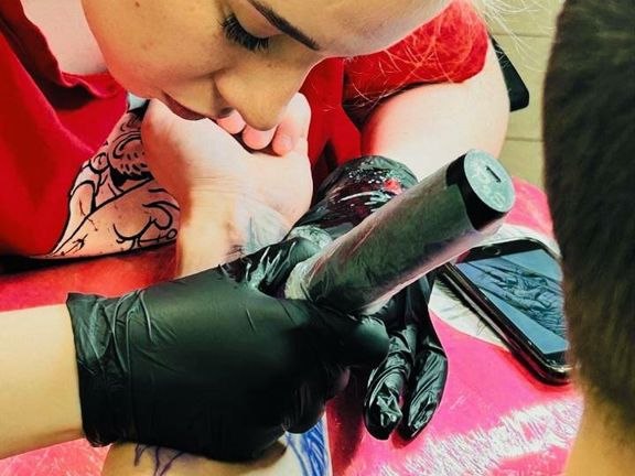 Mlf tattoo, интерьер
