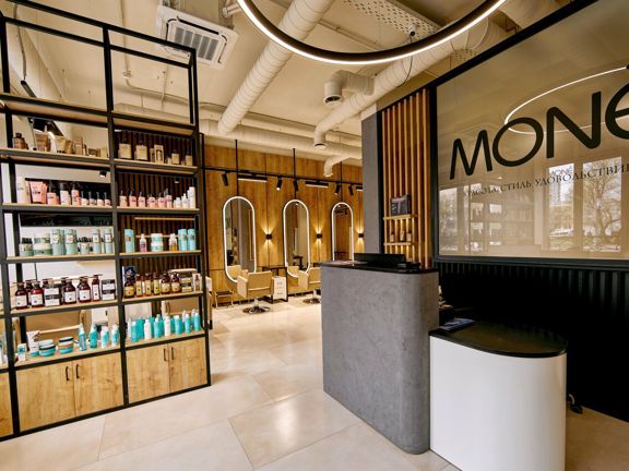 Mone, интерьер