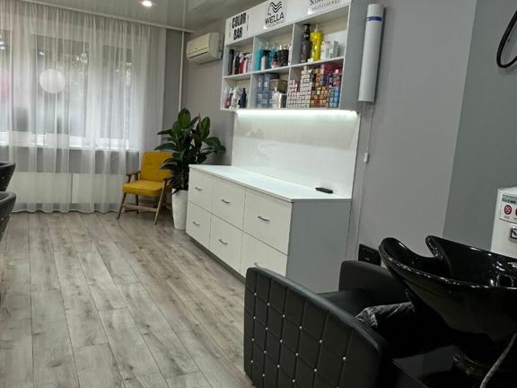Monic, интерьер