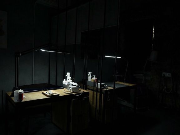 Monkey Men's Club, интерьер