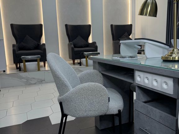 Mood nail bar, интерьер