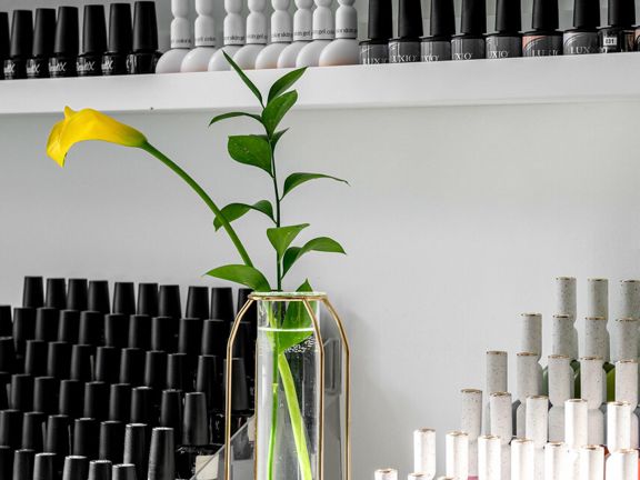 Mood nail bar, интерьер