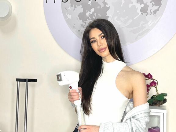 Moon Laser, интерьер