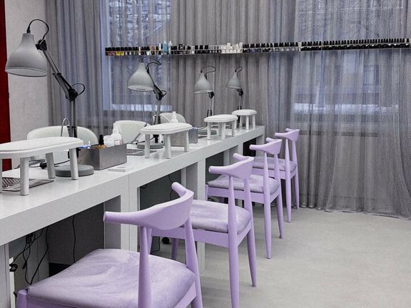 Москвичка Nails, интерьер