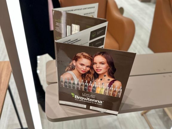 Москвичка Nails, интерьер
