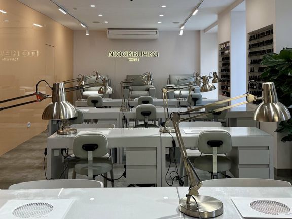 Москвичка Nails, интерьер