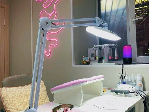 Multifruid Nails, интерьер