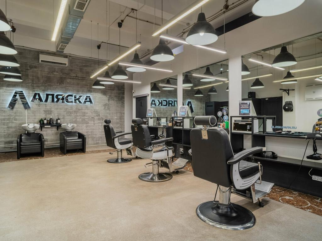 Мужская парикмахерская Аляска, интерьер