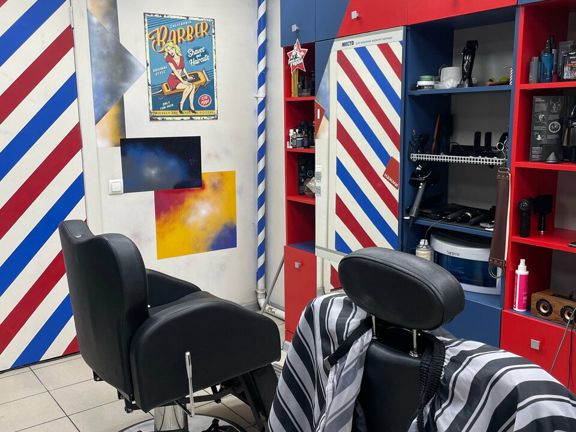 Мужские стрижки, интерьер