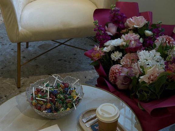 Nail Embassy, интерьер
