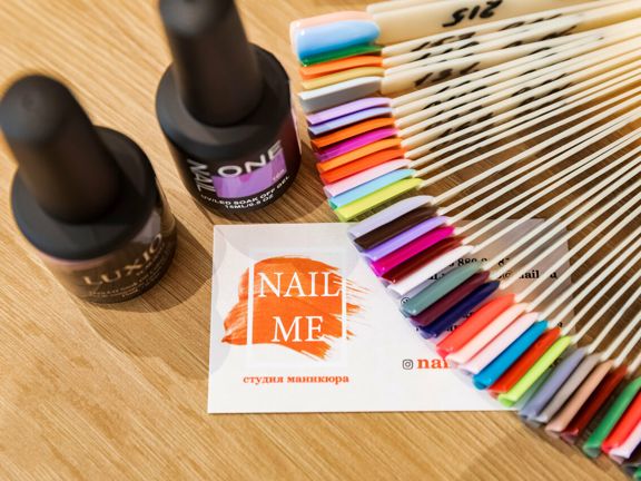 Nail Me, интерьер