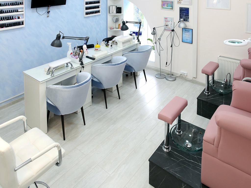 Nail room, интерьер