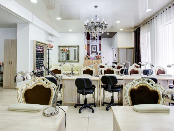 Nail shine, интерьер