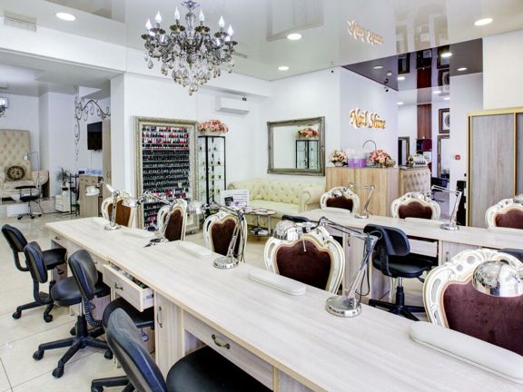 Nail shine, интерьер