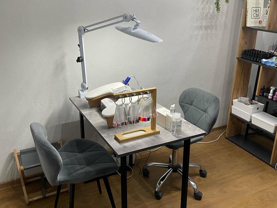 Nail Shkoda, интерьер