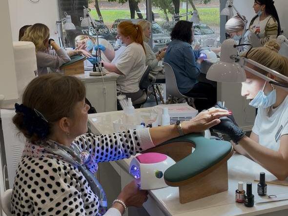 Nail Start, интерьер