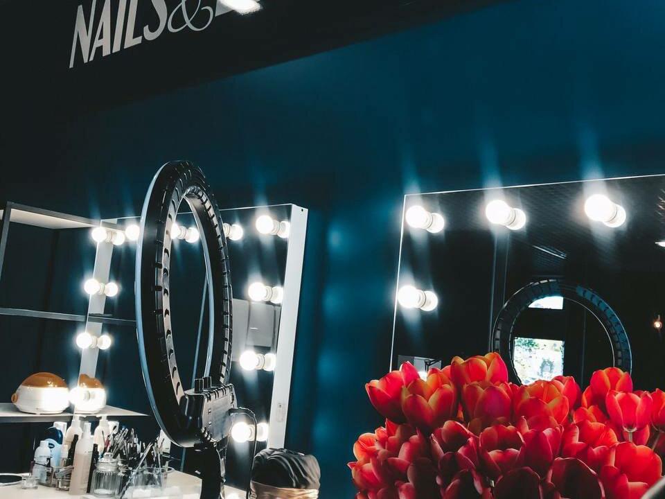Nails&Brows laboratory, интерьер