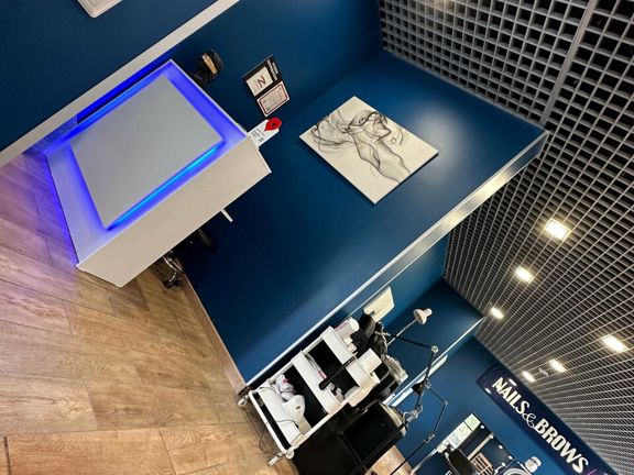 Nails&Brows laboratory, интерьер