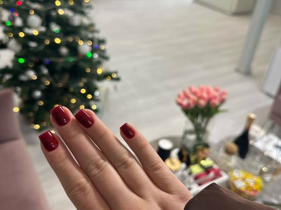 Nails Saya, интерьер