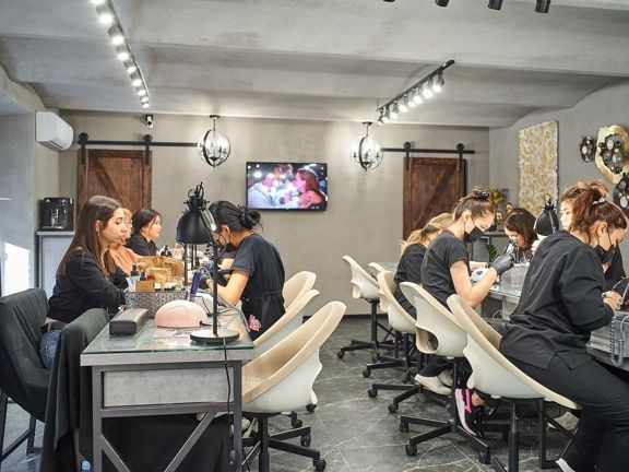 Nails Up Таганская, интерьер