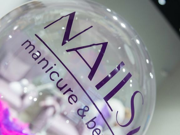 Nails Up, интерьер