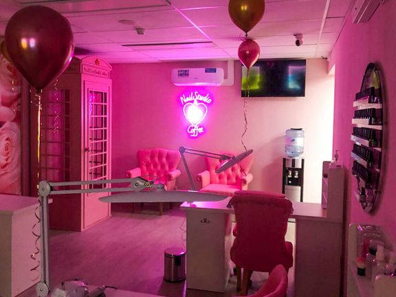 NailStudio&Coffee, интерьер