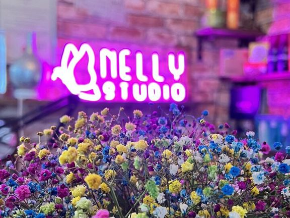 Nelly, интерьер