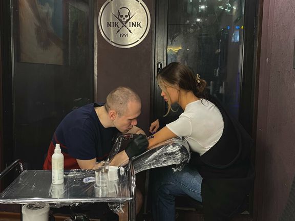 Nik Ink, интерьер