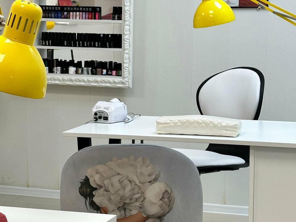 Oksi Nails Club, интерьер