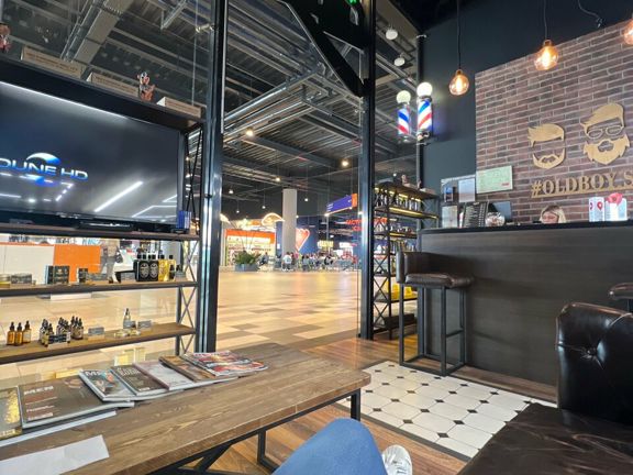 OldBoy Barbershop, интерьер