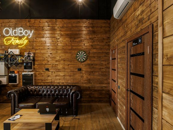 OldBoy, интерьер