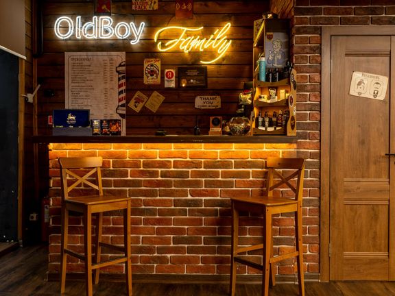 OldBoy, интерьер