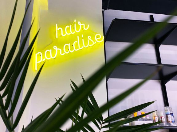 On Hair Salon, интерьер