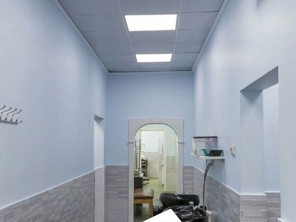 Парикмахерская-24 часа, интерьер