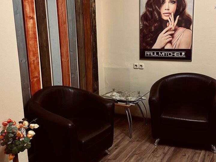 Paul Mitchell, интерьер