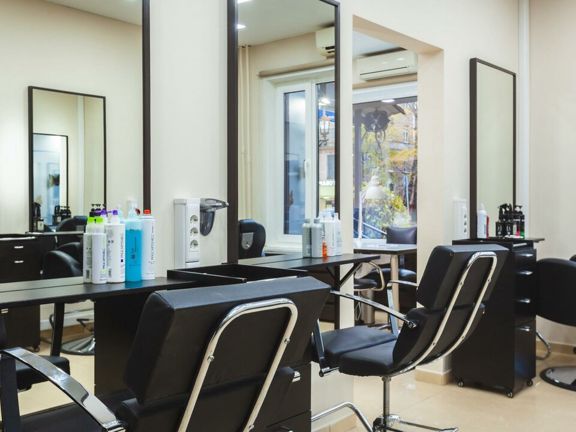 Paul Mitchell, интерьер