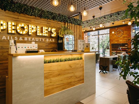 People's Nails & Beauty Bar, интерьер