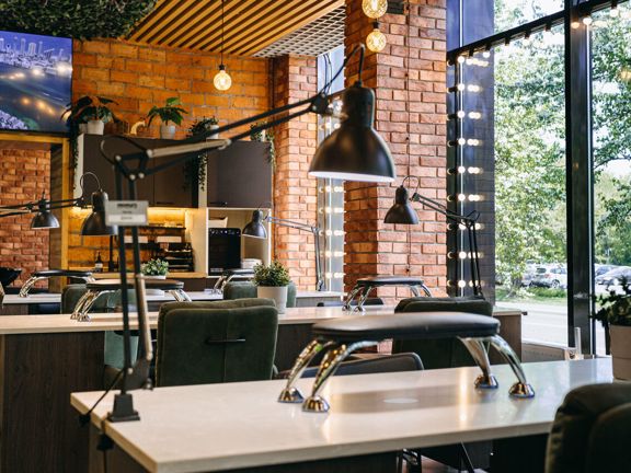 People's Nails & Beauty Bar, интерьер