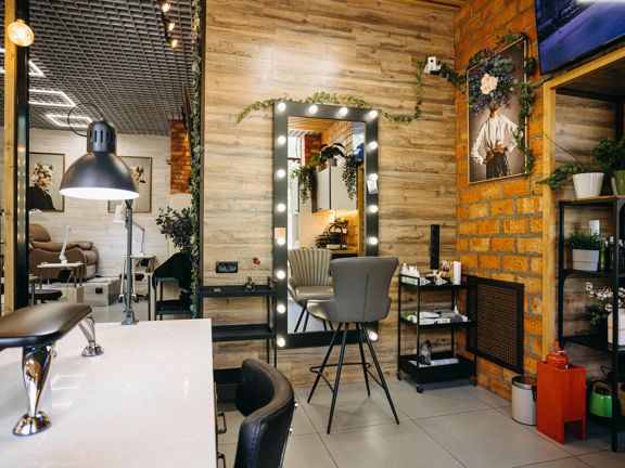 People's Nails & Beauty Bar, интерьер