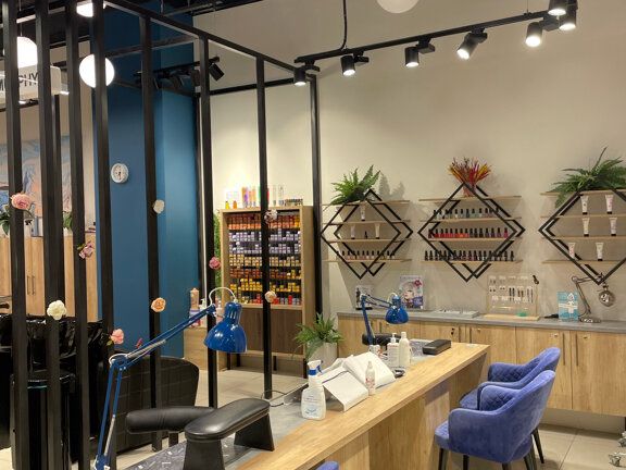 Персона Lab, интерьер