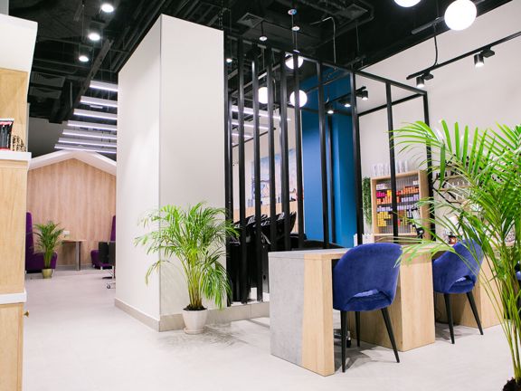Персона Lab, интерьер