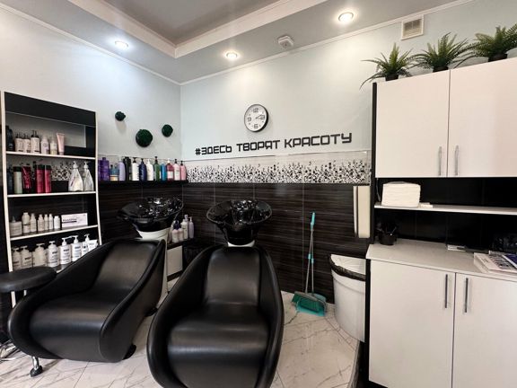 Персона Lab, интерьер