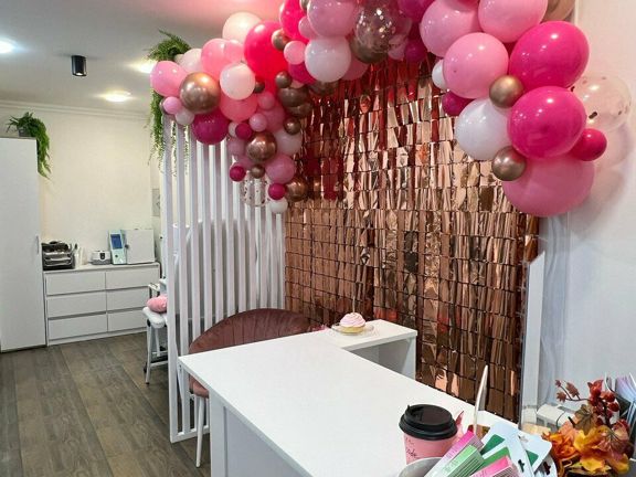 Pink code, интерьер