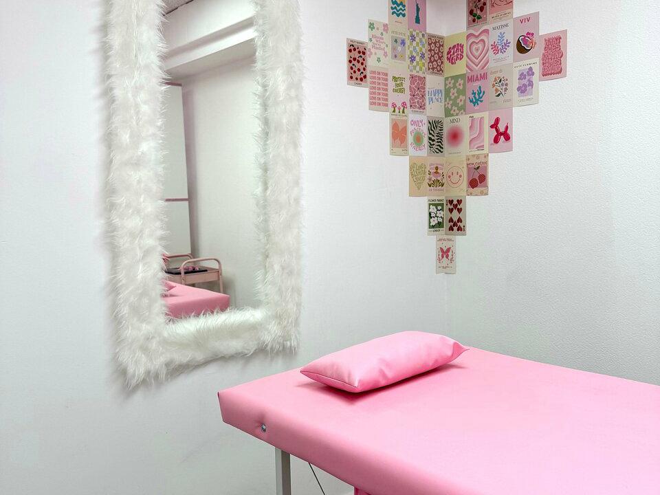 Pink Honey, интерьер