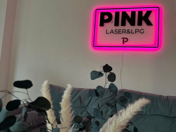Pink Laser&lpg, интерьер